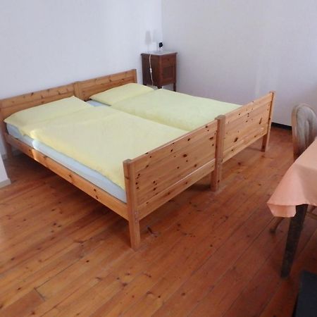 Hotel Garni Maggia Giumaglio Экстерьер фото