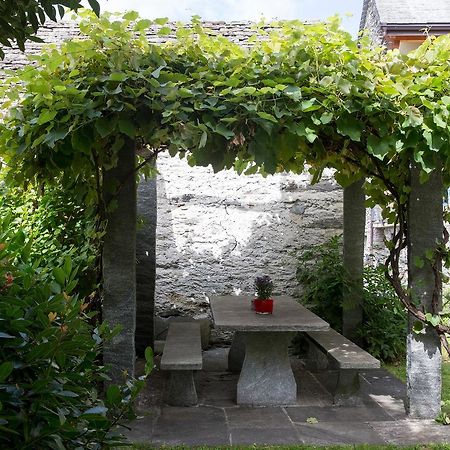 Hotel Garni Maggia Giumaglio Экстерьер фото