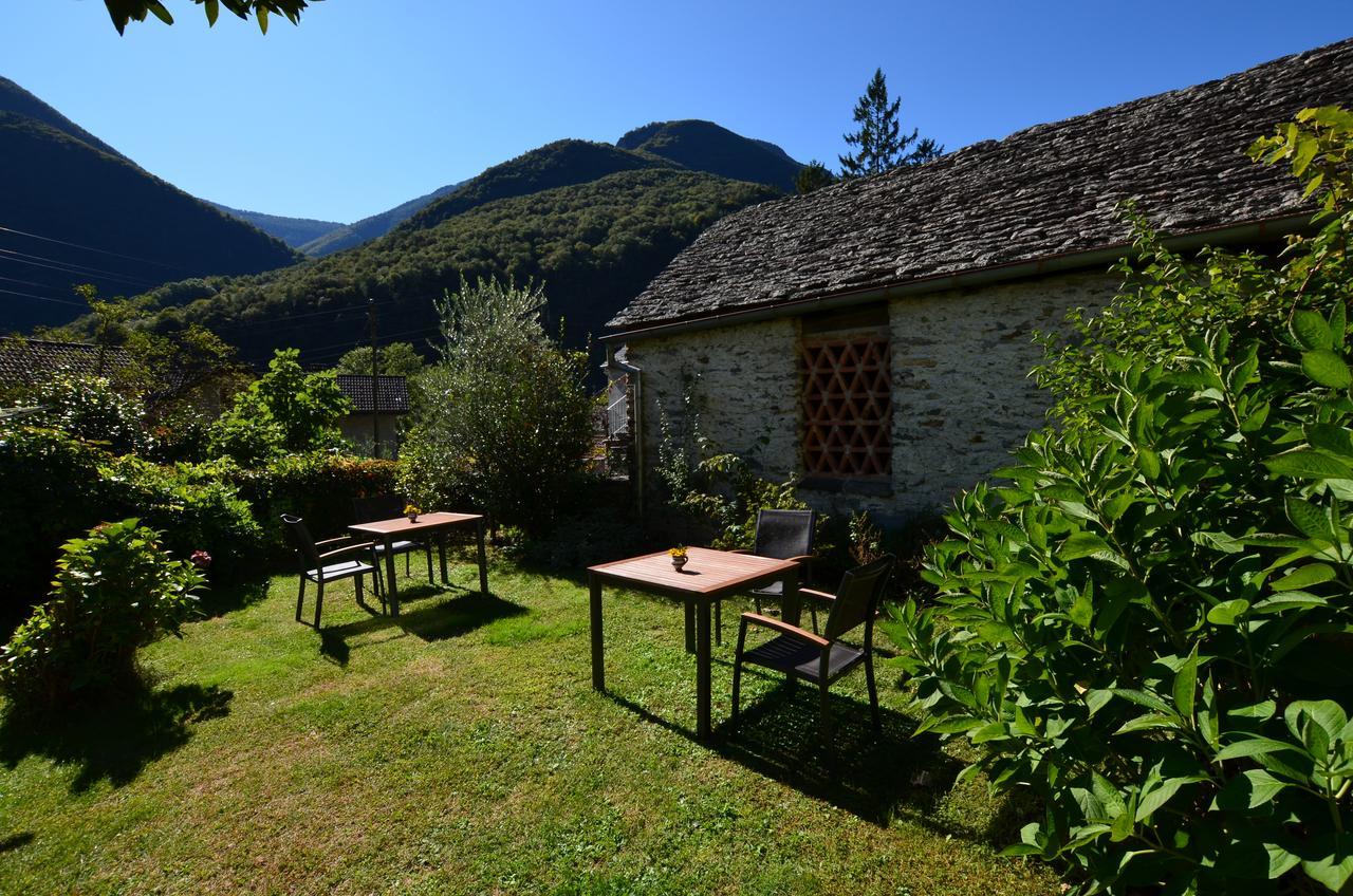 Hotel Garni Maggia Giumaglio Экстерьер фото