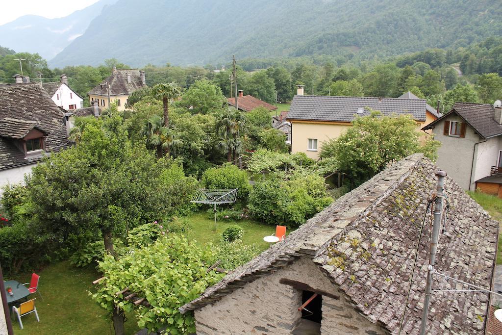 Hotel Garni Maggia Giumaglio Экстерьер фото