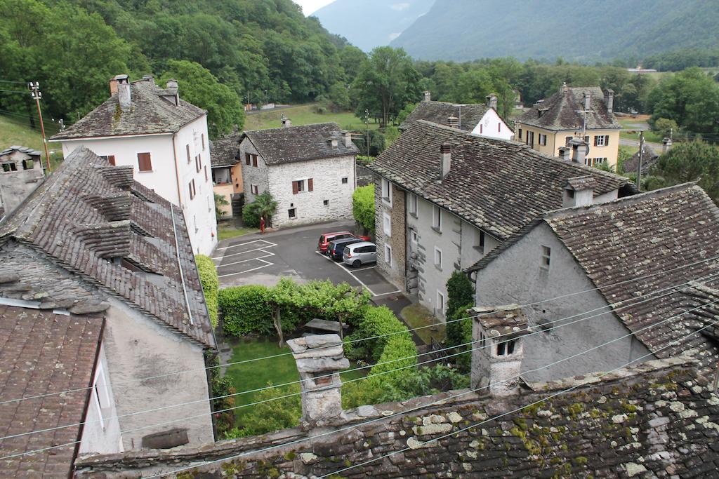 Hotel Garni Maggia Giumaglio Экстерьер фото